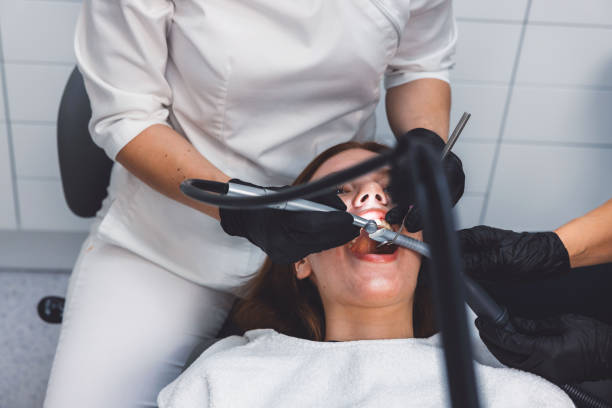 Best Weekend Emergency Dentist in Edna, TX